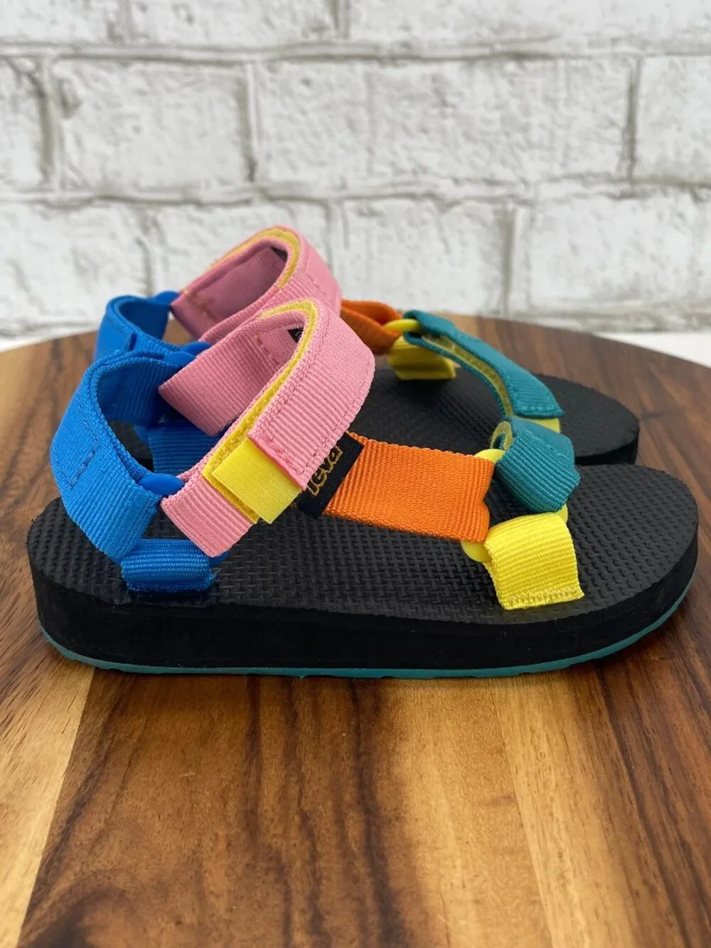 Teva Kids Original Universal 90s Multi Color Sz. 10 Adjustable Strappy Sandals